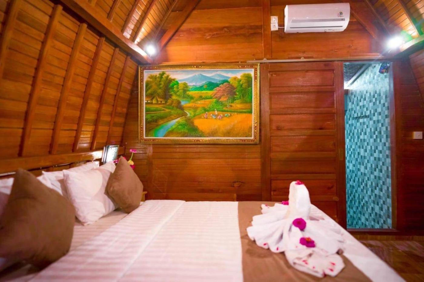 The Peace Arta Bungalow Batununggul Luaran gambar